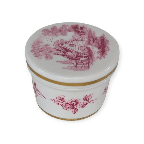 Vintage Spode Red & White Trinket Box Fine Bone China Made in England 2" X 1.5" - Picture 3 of 11